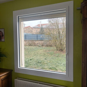 Fenêtres, porte-fenêtre et porte d'entrée aux Villettes